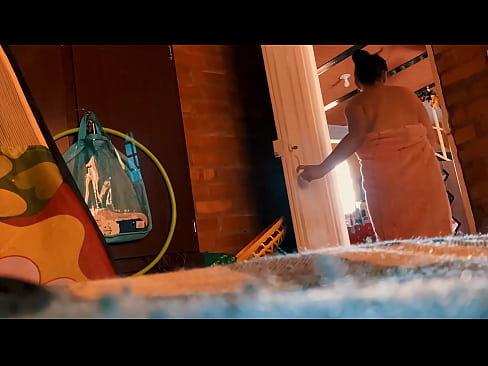 ❤️ എന്റെ അമ്മാവൻ എന്നെ ഷവറിലേക്ക് പിന്തുടരുന്നു, ഞാൻ കുളിക്കുമ്പോൾ അവൻ എന്നെ ശല്യപ്പെടുത്തുന്നു. അനൽ വീഡിയോ ml.hotpornphotos.ru ❌❤