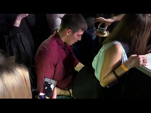 ❤️ ഒരു റഷ്യൻ നിശാക്ലബിൽ യഥാർത്ഥ ലൈംഗികത. 18 വയസ്സുള്ള റഷ്യൻ പെൺകുട്ടി മലദ്വാരത്തിലും യോനിയിലും ഒരു നിശാക്ലബ്ബിൽ ഭോഗിച്ചു അനൽ വീഡിയോ ml.hotpornphotos.ru ❌❤